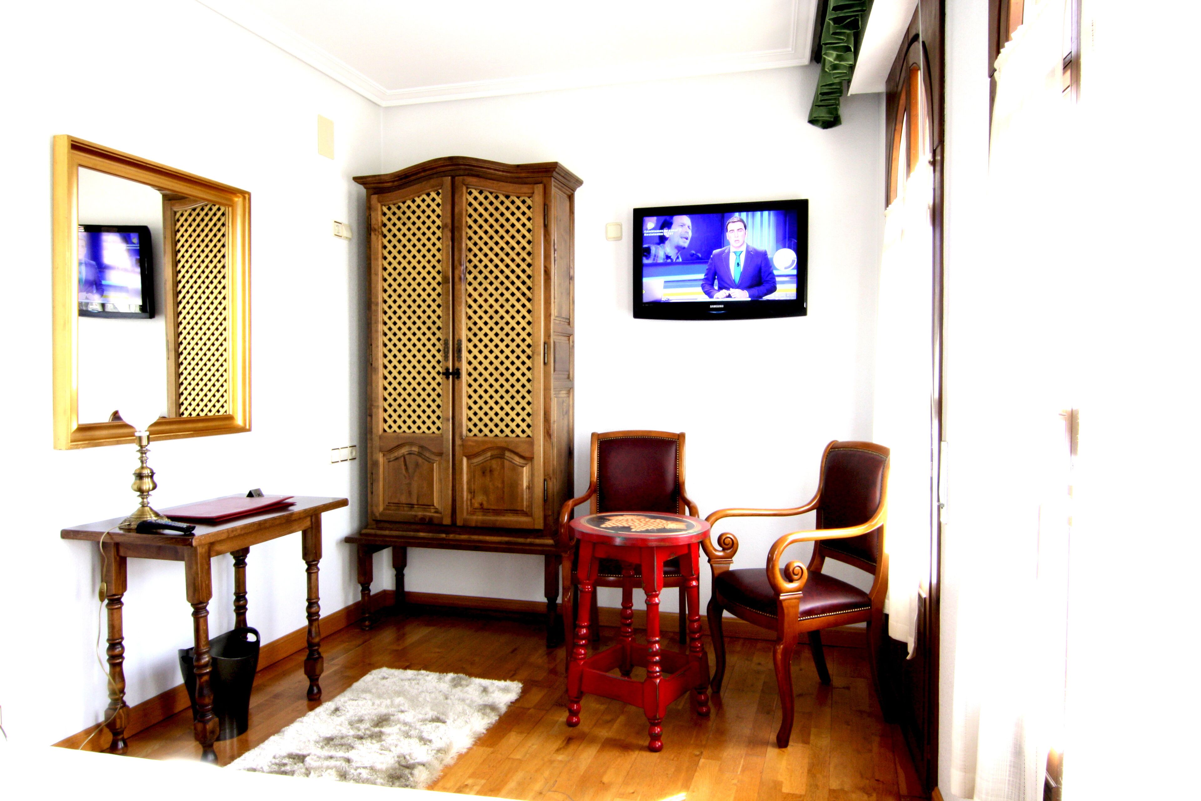 superior double room | minibar, free wifi