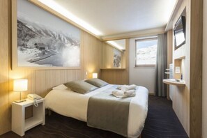 In-room safe, free WiFi, bed sheets - Hôtel Club MMV Les Bergers (Huez)