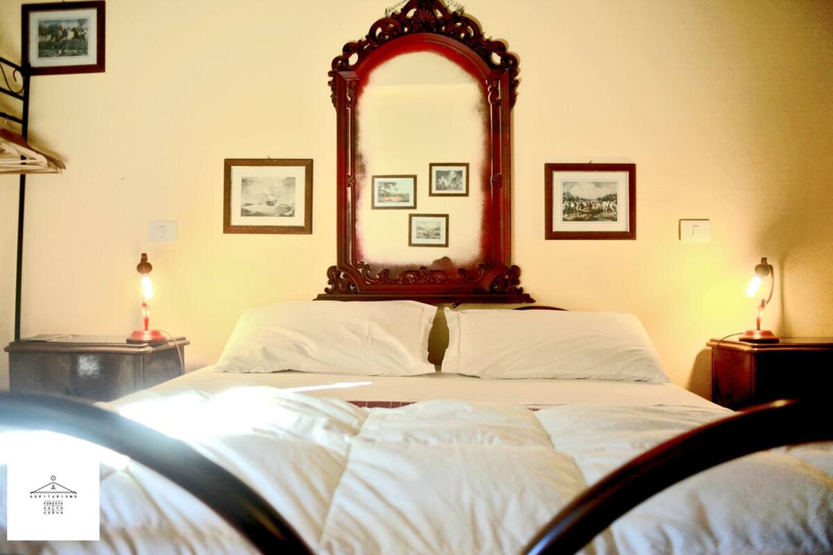 Standard Double Room, 1 Double Bed, Ensuite | Bed sheets