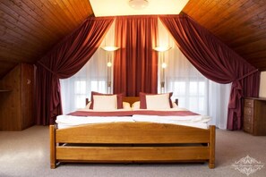 Suite classique | Décor unique, ameublement unique, fer et planche à repasser