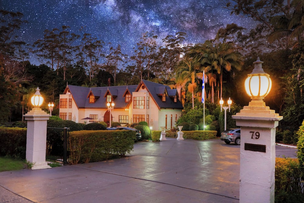 Mt Tamborine Stonehaven Manor