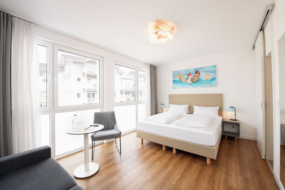 Comfort tweepersoonskamer | 1 slaapkamer, luxe beddengoed, een kluis op de kamer, reisbedje