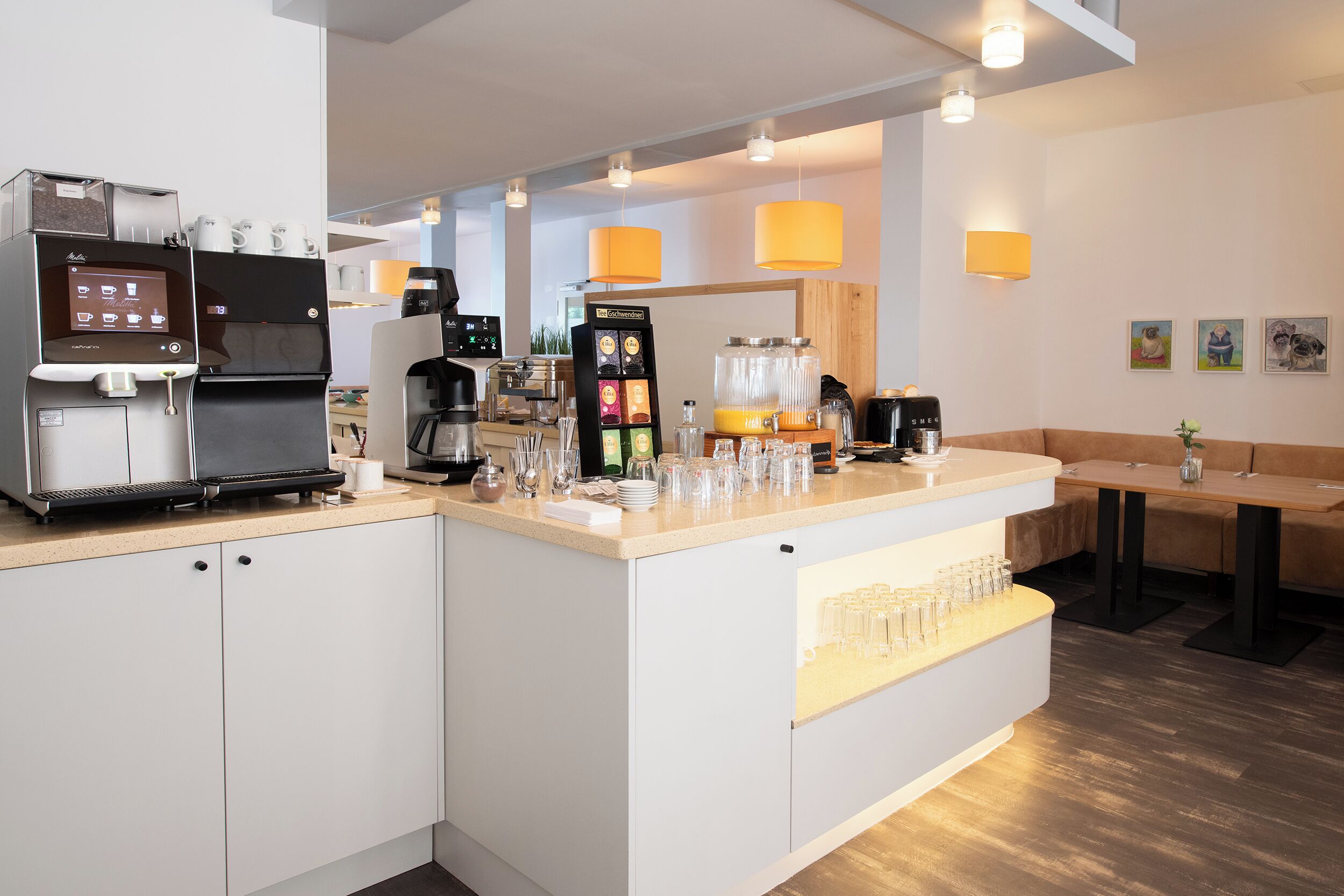 daily buffet breakfast (eur 20 per person)