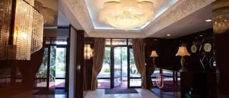 Hall