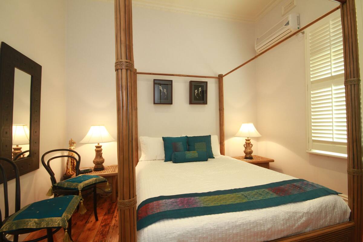 Bali Hai Double Room with Spa Bath | Premium bedding, soundproofing, iron/ironing board (on request)