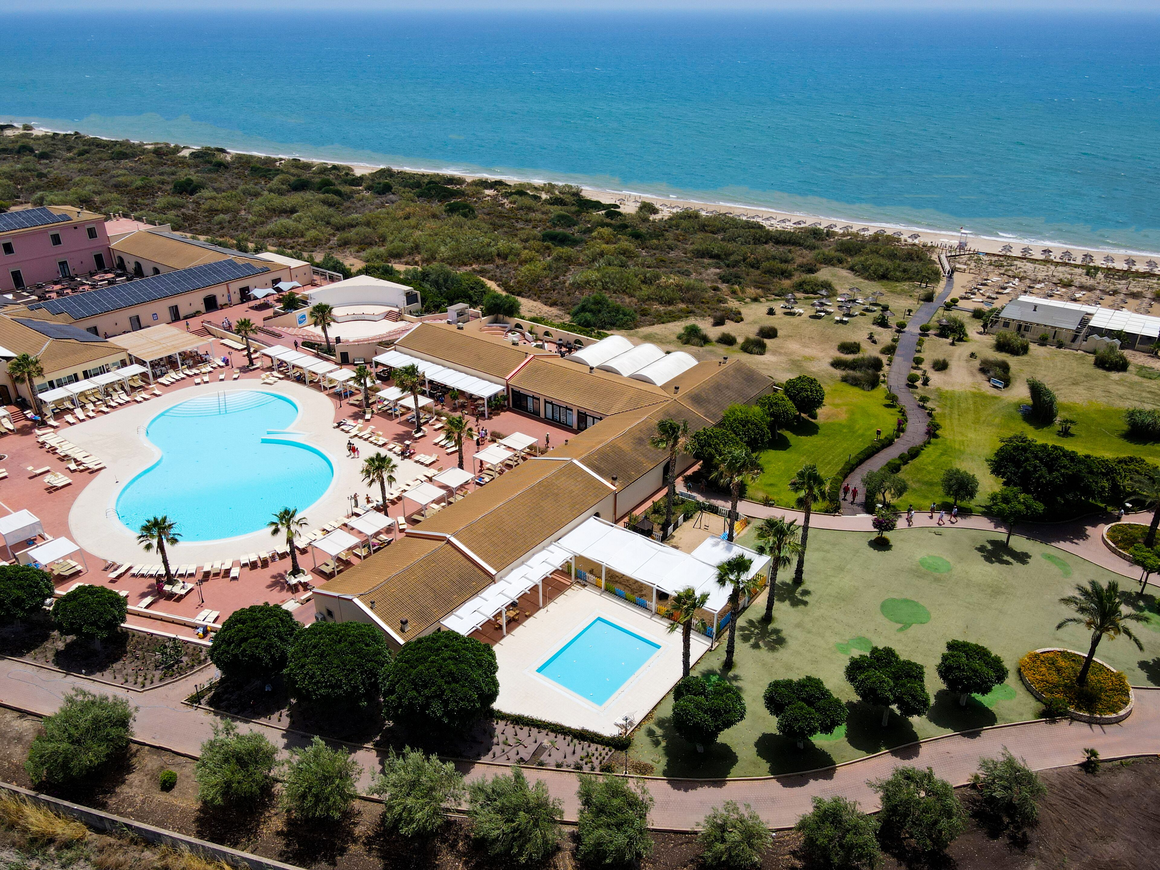 Outdoor pool, pool umbrellas, pool loungers