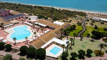 Outdoor pool, pool umbrellas, pool loungers