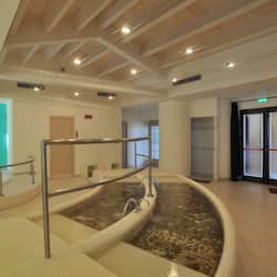 Indoor spabad