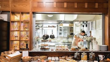 Dagelijks ontbijtbuffet inbegrepen