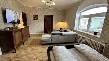Family Apartment | Individually furnished, desk, soundproofing, iron/ironing board
