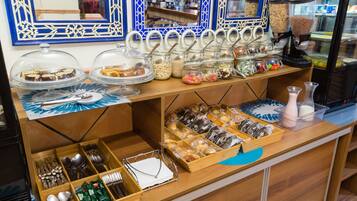 Desayuno diario por un coste adicional