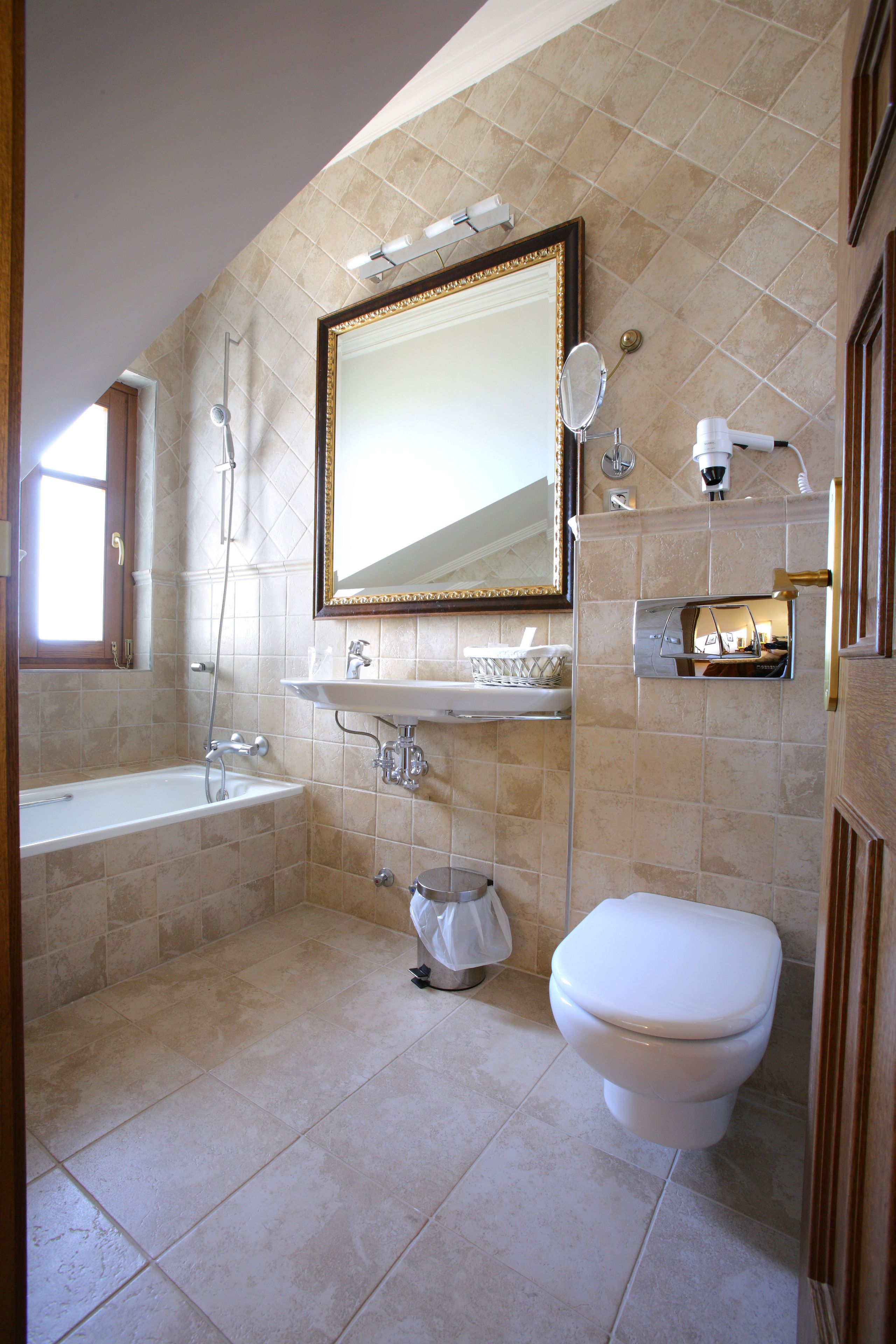Double Room Single Use | Bathroom