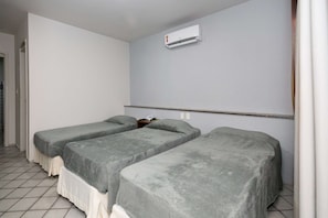 Habitació estàndard | Minibar, cortines opaques, bressols gratuïts i wifi gratuïta