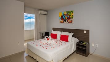 Minibar, cortinas blackout, cunas gratuitas y wifi gratis