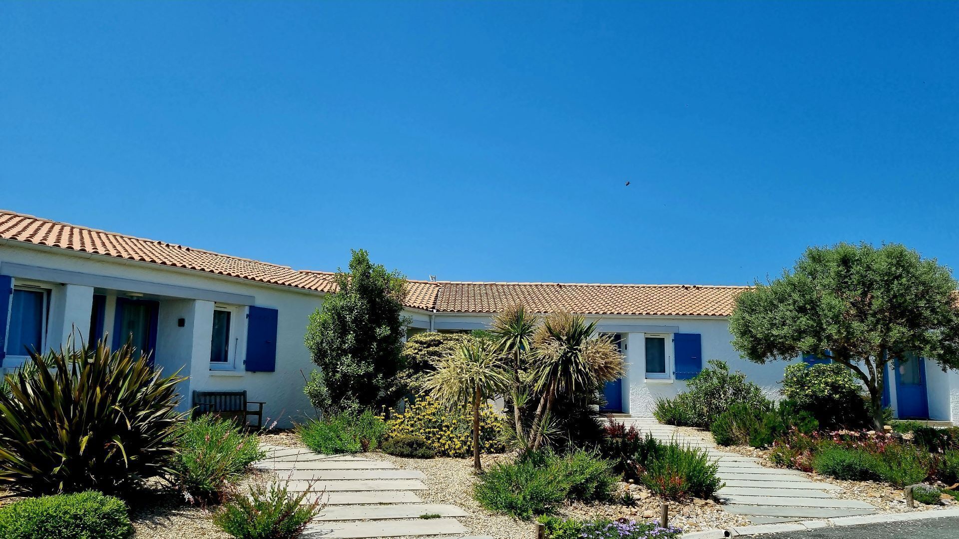 standard double room | 1 bedroom, premium bedding, minibar, in-room safe