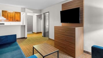 Suite, 2 Queen Beds, Non Smoking (Upgrade, Efficiency)
