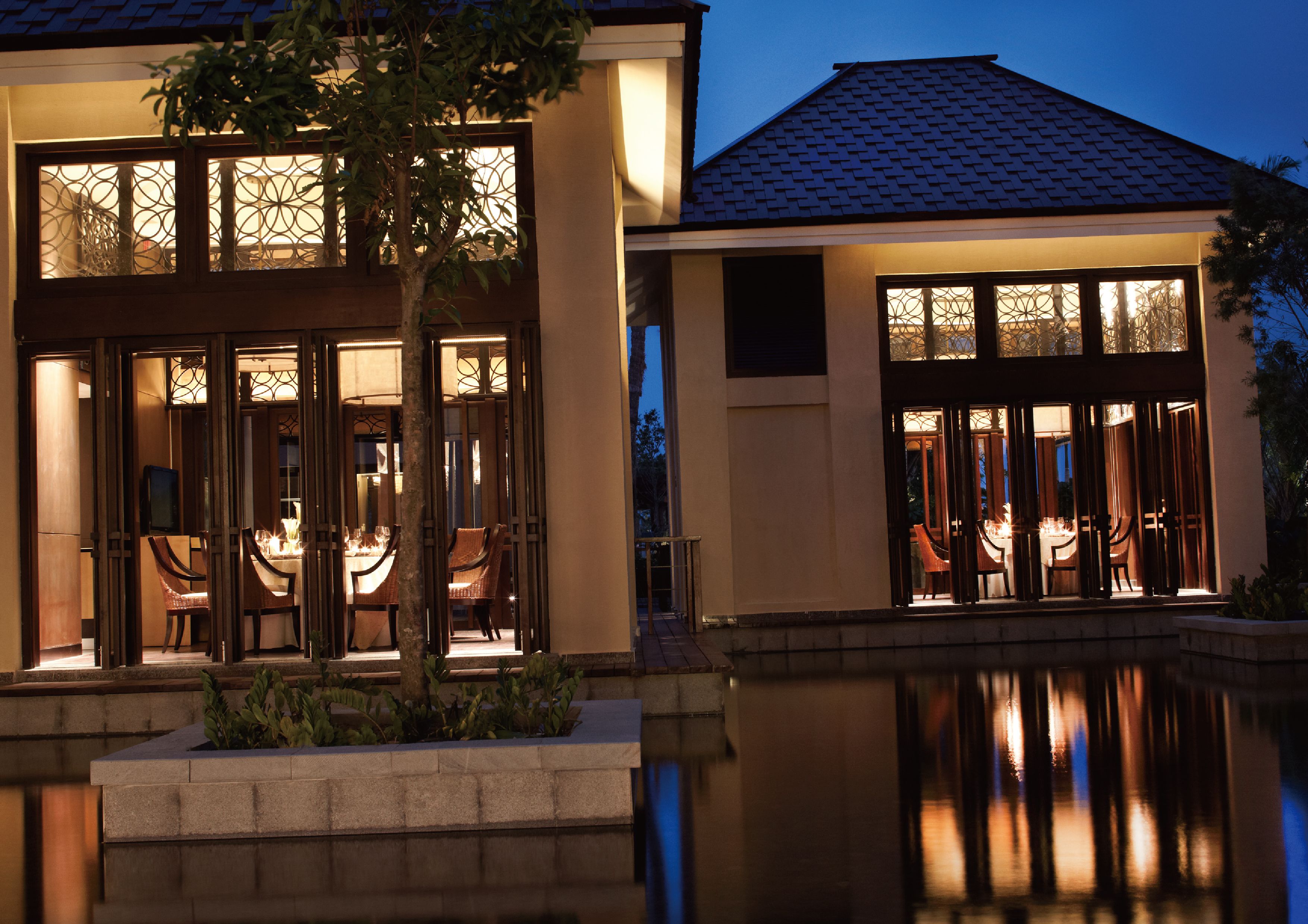 Front of property - evening/night