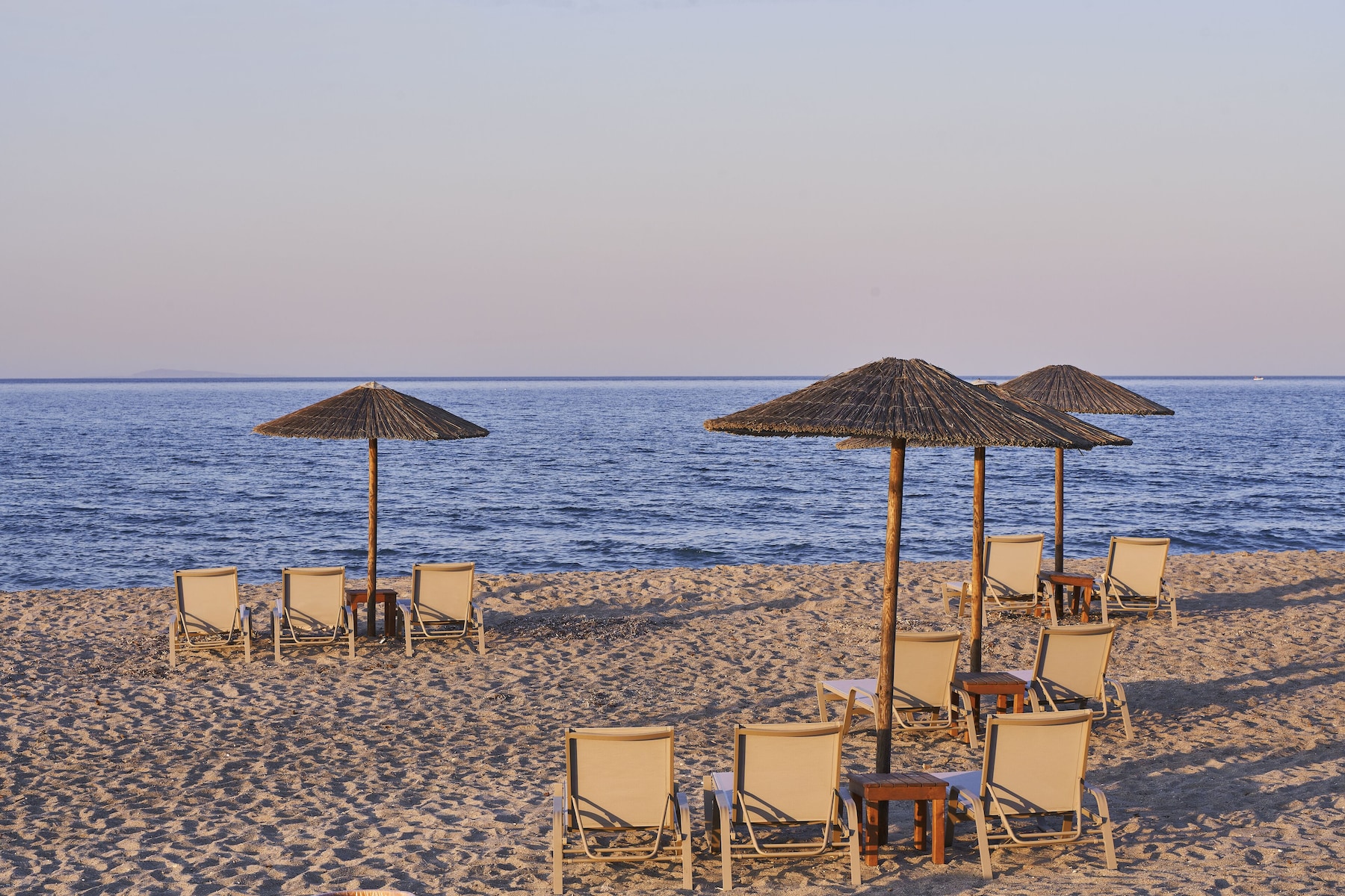 Beach nearby, sun-loungers, beach umbrellas, beach towels
