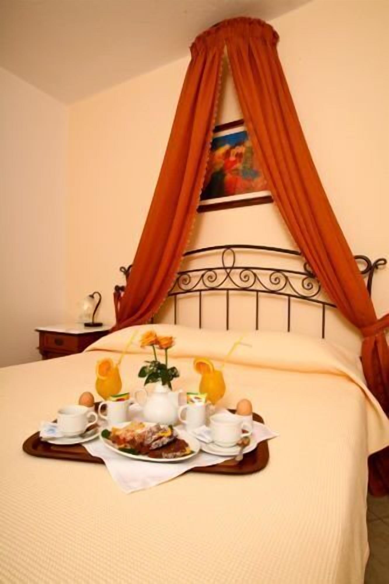 double room, pool view | 1 bedroom, premium bedding, pillow-top beds, in-room safe