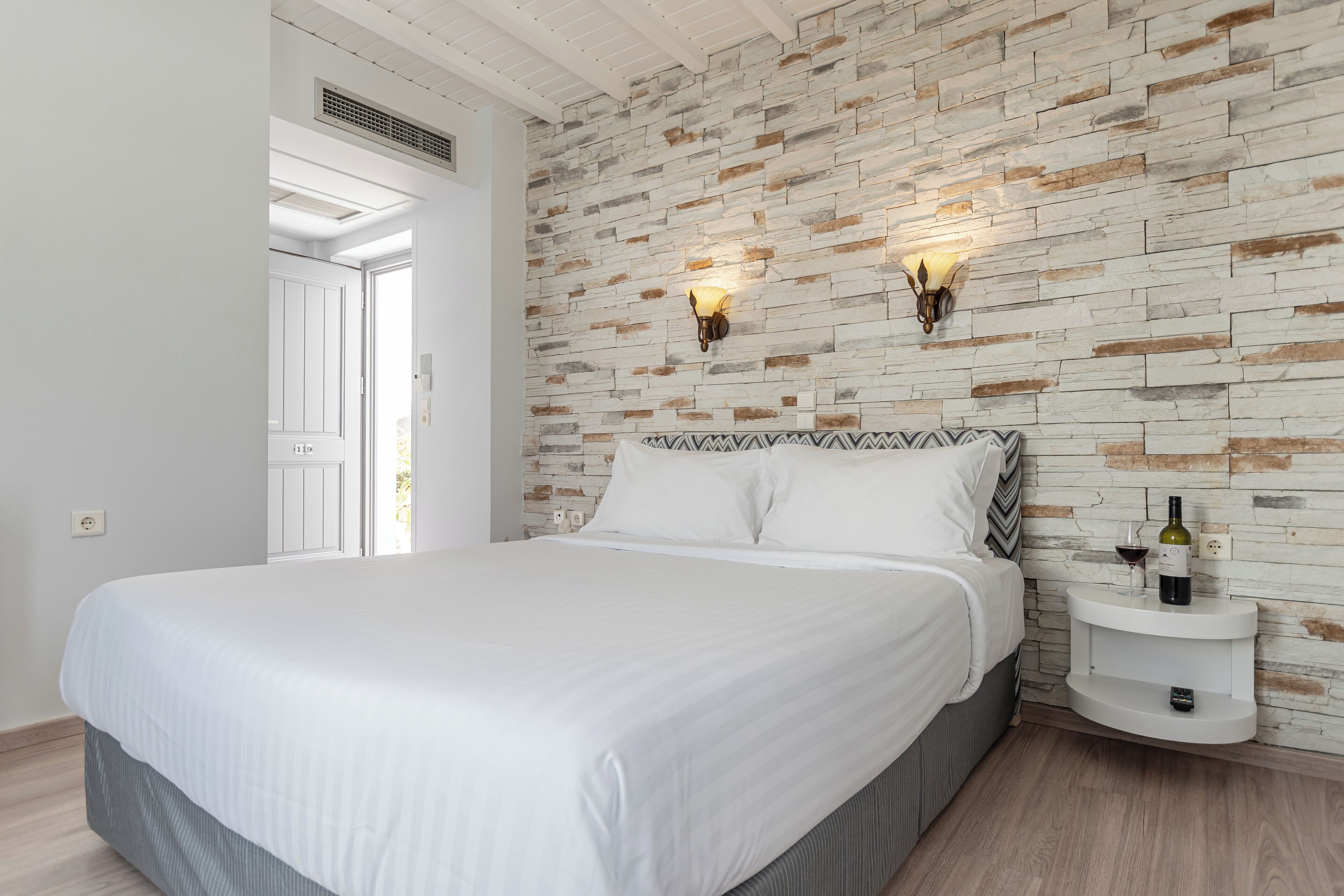 Standard Room, Garden View | Premium bedding, pillowtop beds, in-room safe, individually furnished