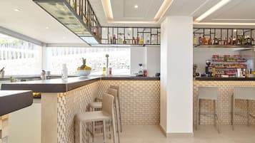 Bar (en la propiedad)