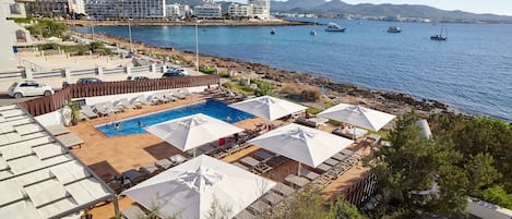 Outdoor pool, pool umbrellas, pool loungers