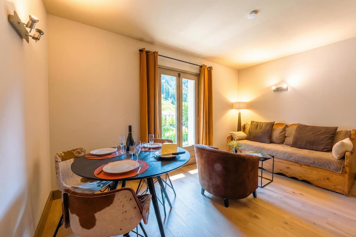Familienapartment, Mehrere Schlafzimmer (Vallorcine Buet 41 ski in / ski out) | Speisen