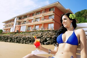 On the beach - The Beach House (Panama City)