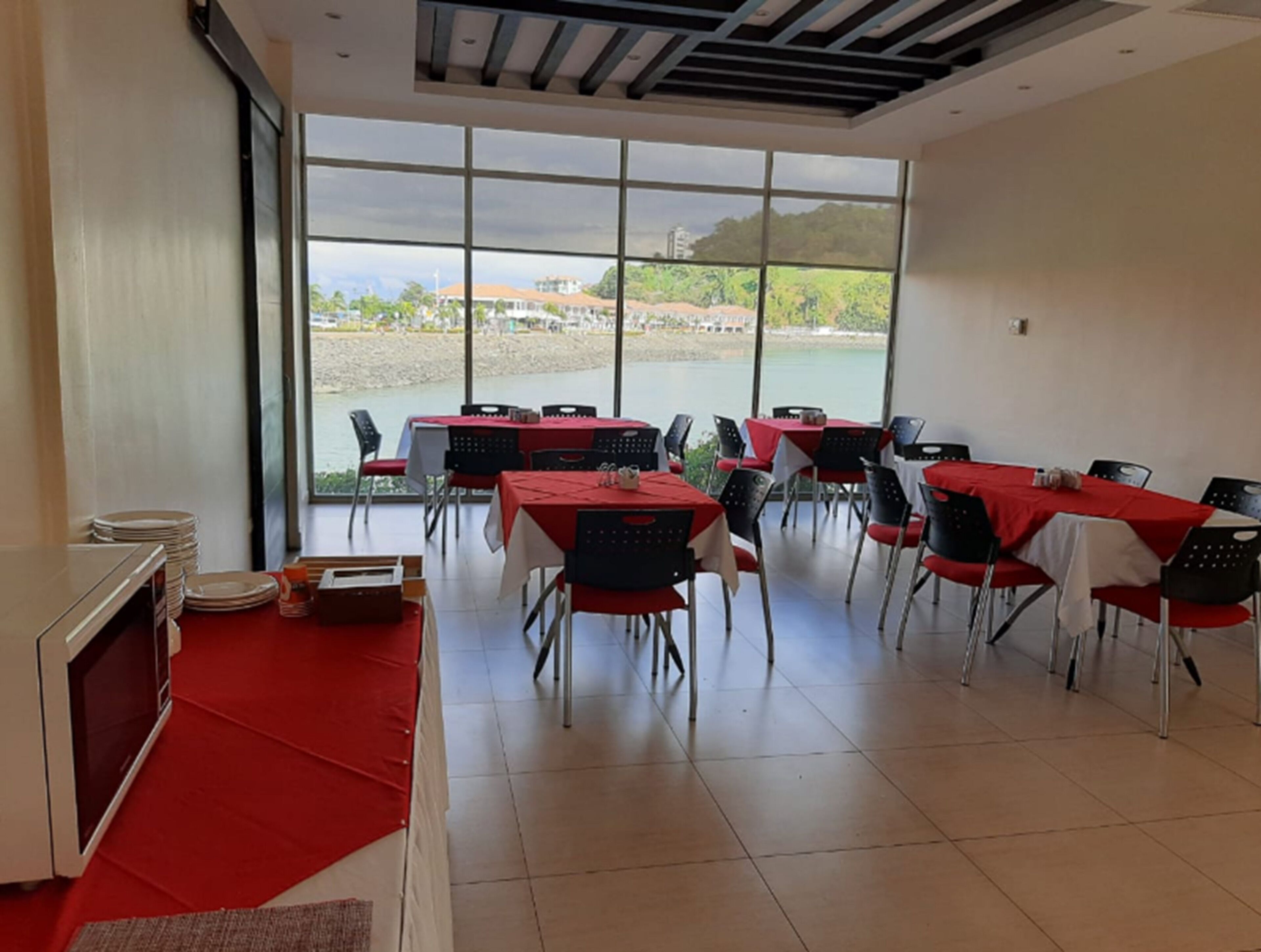 daily continental breakfast (pab 7.00 per person)