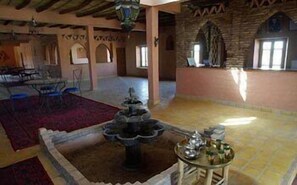 Lobby - Riad Les Flamants Roses (Taouz)