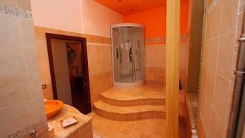 Doppel- oder Zweibettzimmer | Badezimmer