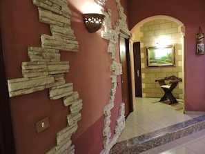 Interior - Hotel Concordia (Palermo)