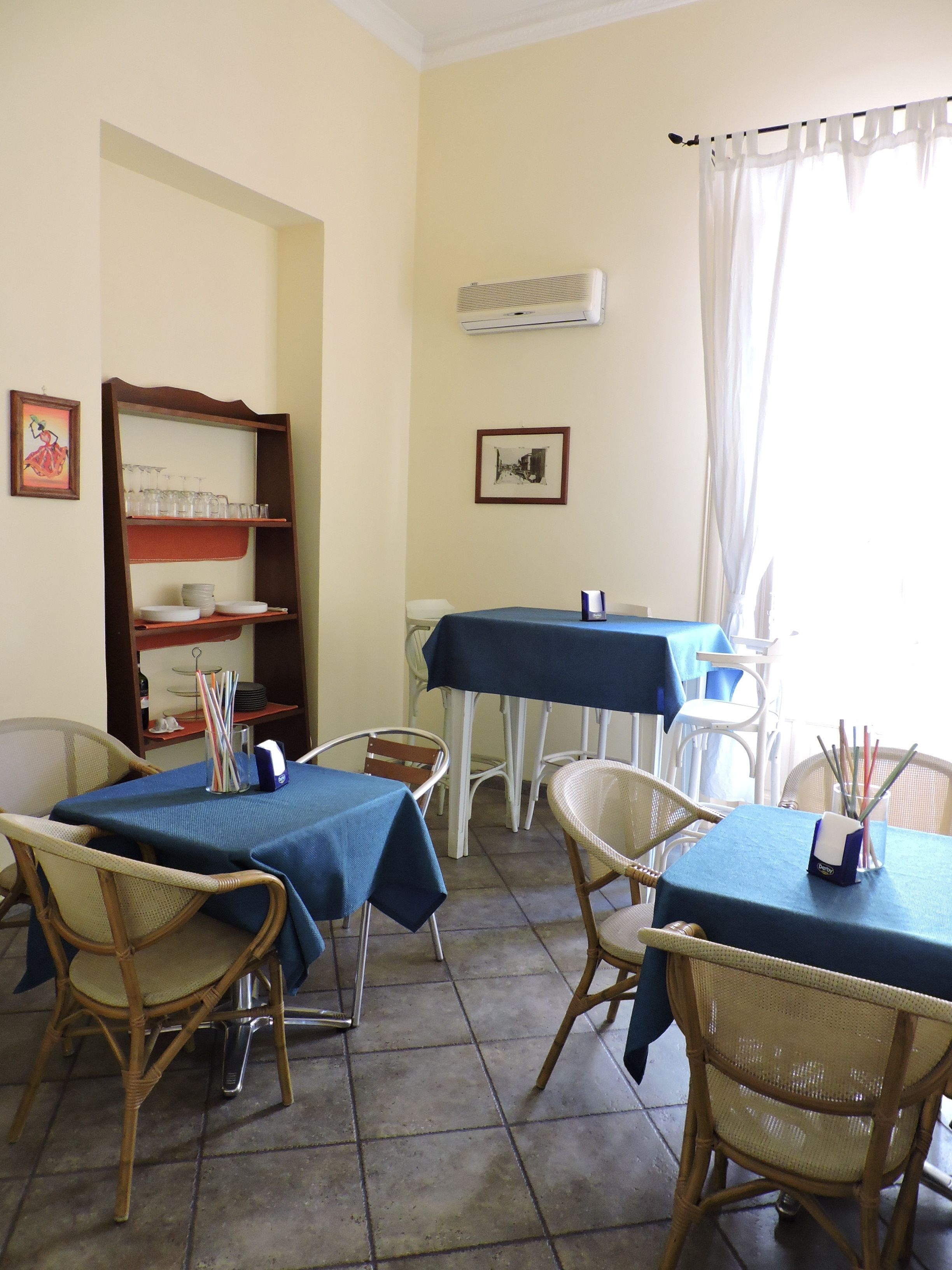 daily buffet breakfast (eur 5 per person)