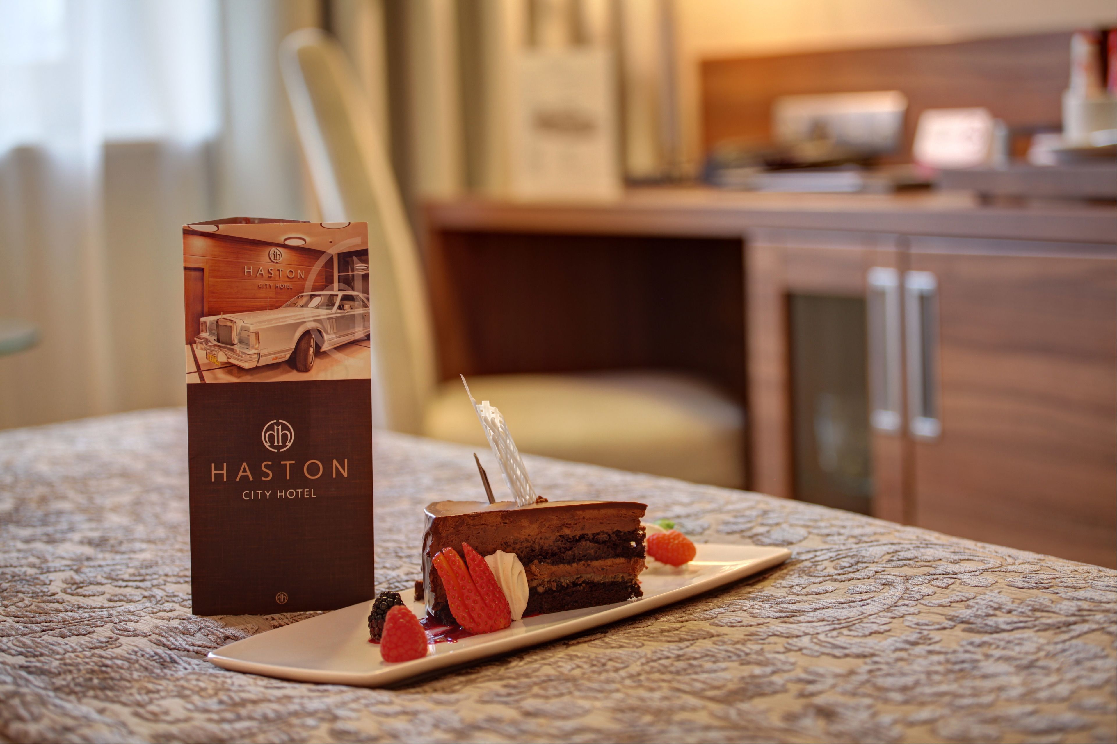 Photo - Haston City Hotel