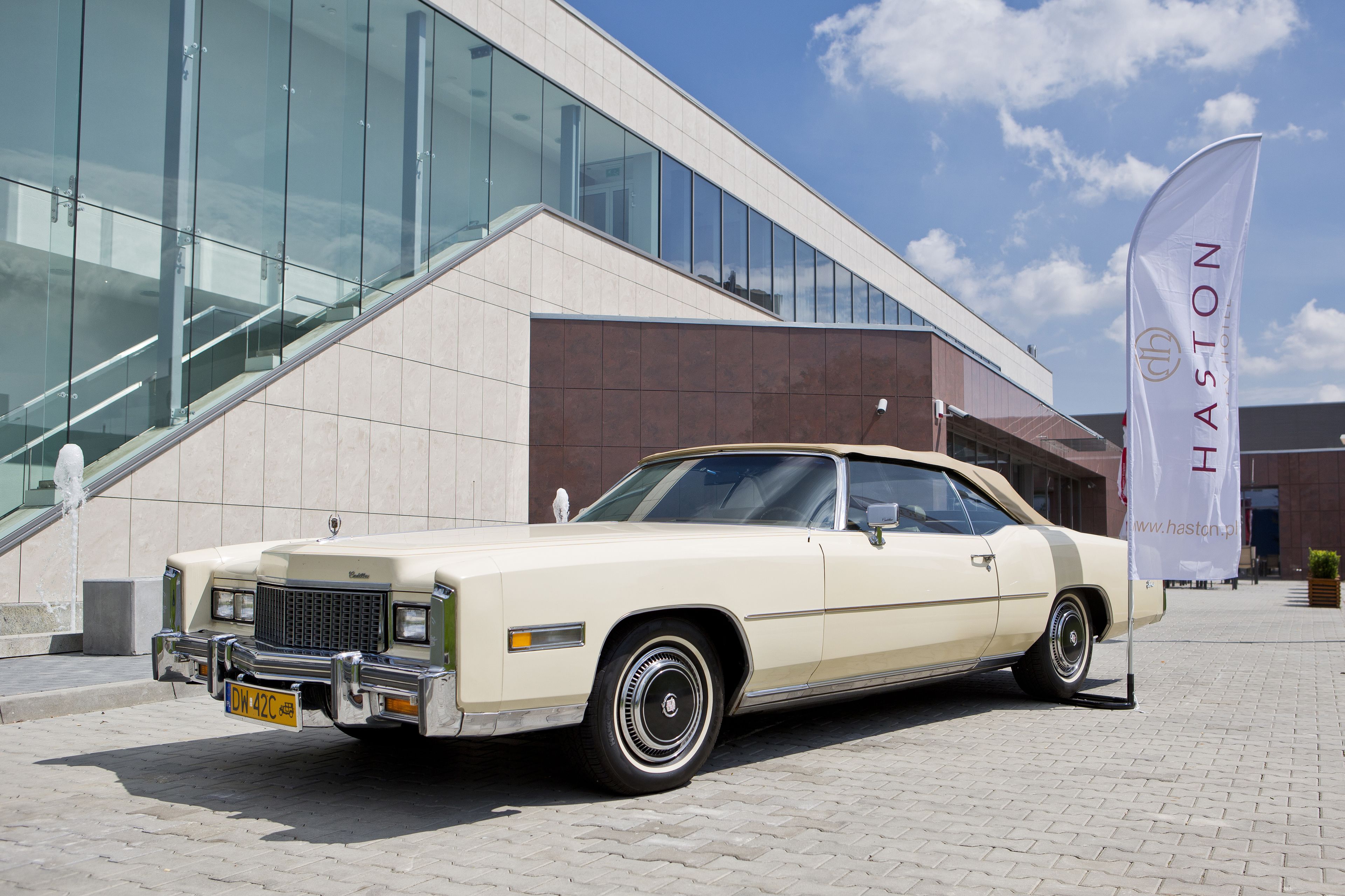 Photo - Haston City Hotel