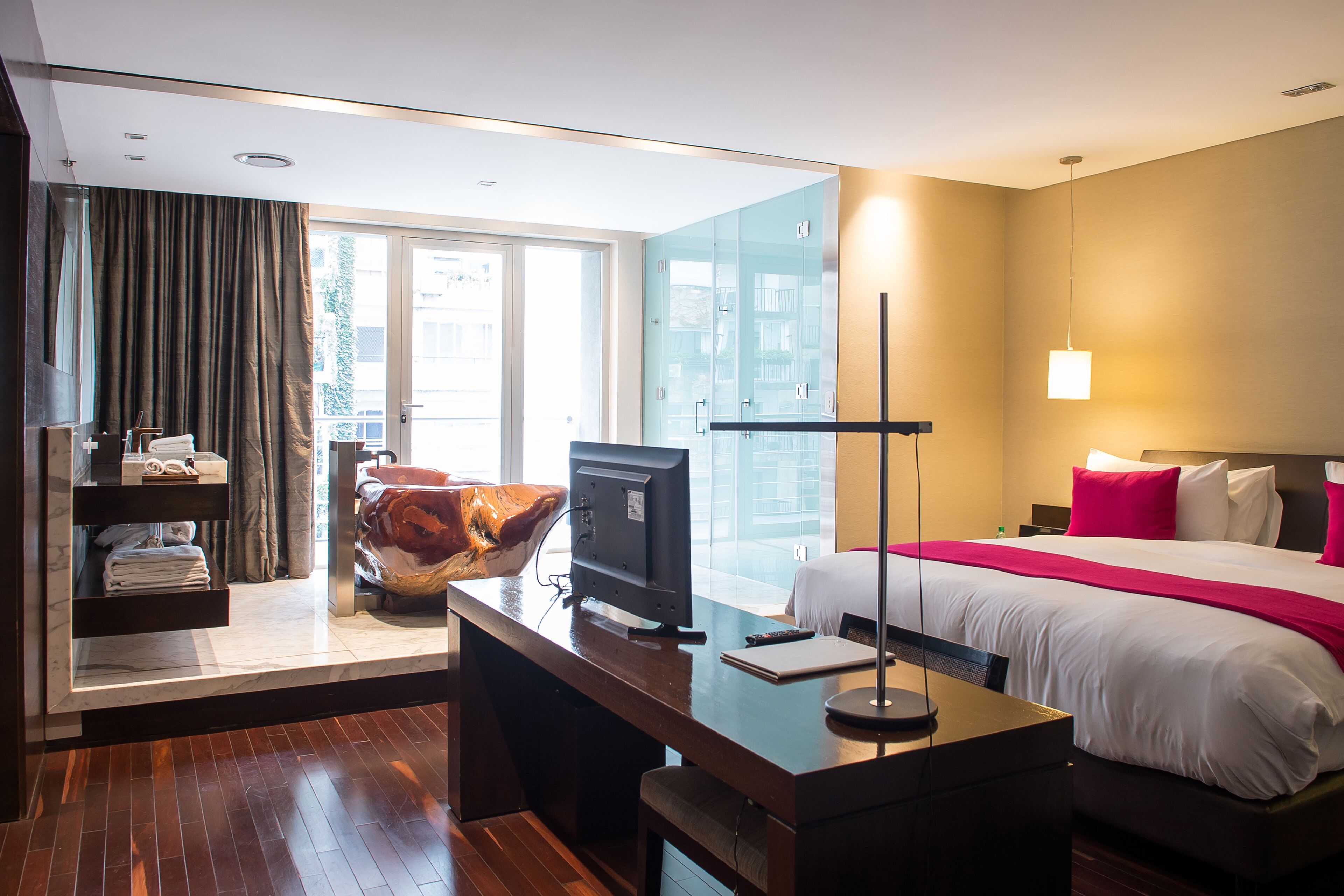 luxury suite | 1 bedroom, down duvets, minibar, in-room safe