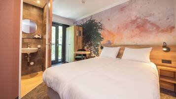 Phòng đôi | Két bảo mật tại phòng, bàn, màn/rèm cản sáng