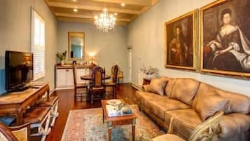 42-inch flat-screen TV with cable channels, TV, iPod dock