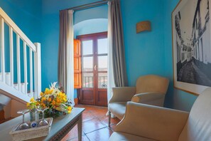 Superior Double Room | Living area