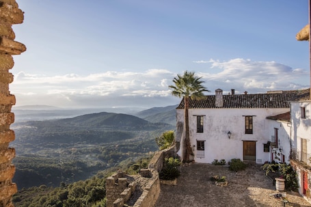 View from property. TUGASA Castillo de Castellar