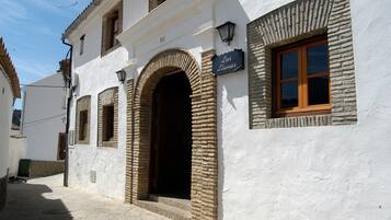 Façade de lâhĂ©bergement