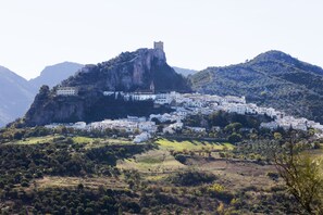 Exterior - TUGASA Hotel Arco de la Villa (Zahara de la Sierra)