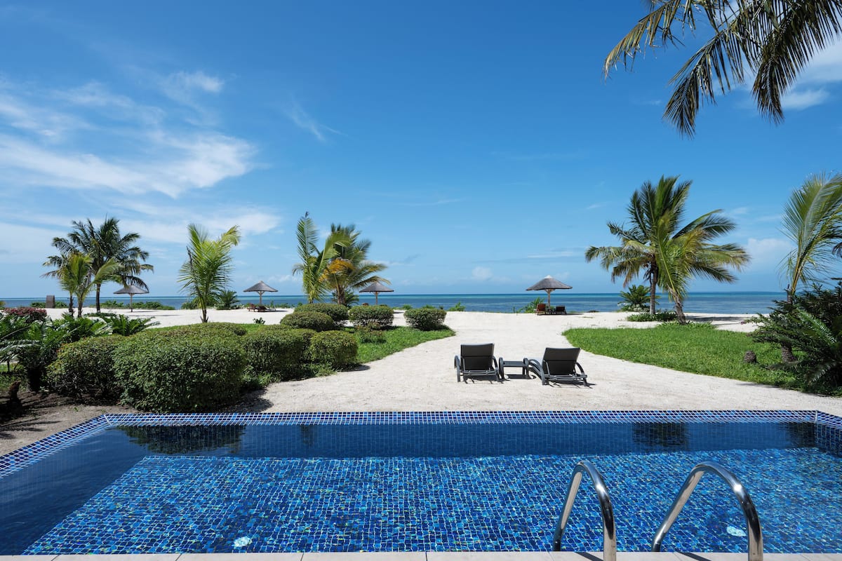 Luxury Ocean Front Pool Villa | 1 dormitorio, minibar, caja fuerte y escritorio