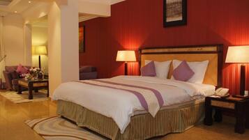 Minibar, in-room safe, soundproofing, iron/ironing board