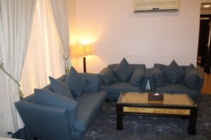 TV màn hình phẳng 