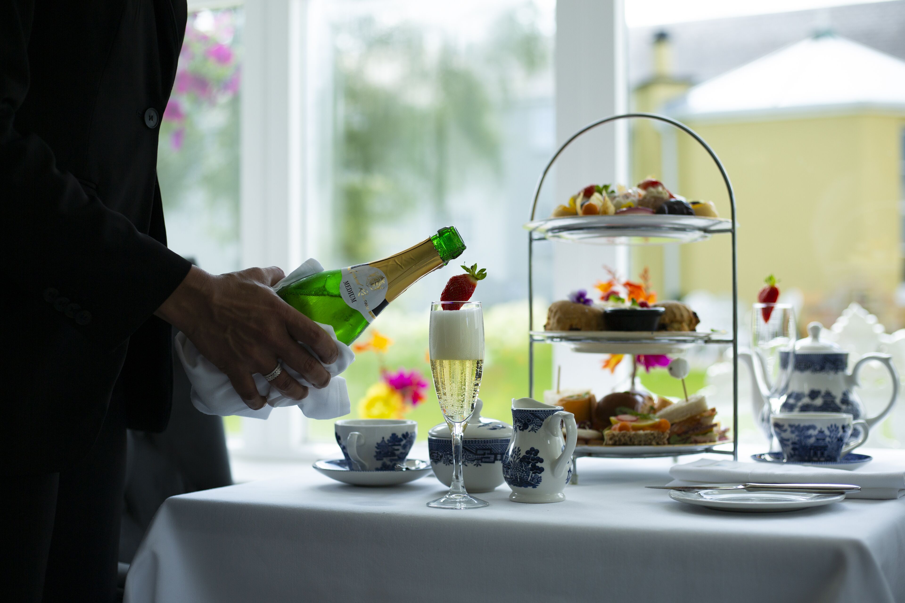 Photo - County Arms Birr