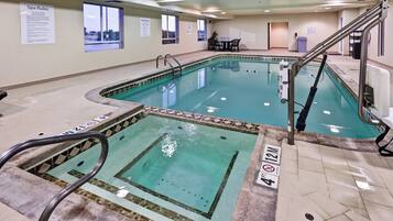 Piscine couverte