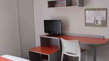 Twin Room | Bilik Mandi | Gabungan pancuran/tab mandi, kelengkapan dandanan diri percuma