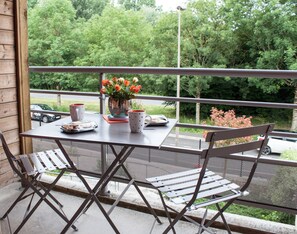 Comfort Apartment, 1 Bedroom, Kitchenette | Balcony