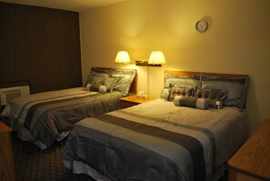 1 bedroom, minibar, desk, free WiFi - Capri Motel (Winnipeg)